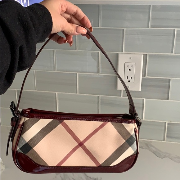 Small Burberry Handbag - Picture 4 of 4